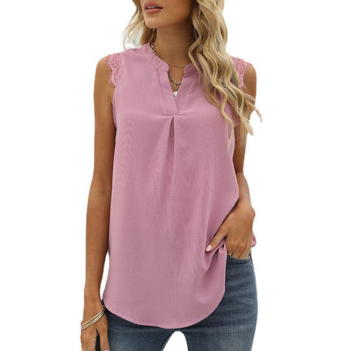 "Elegant V-ringad ärmlös damväst i spetsmönstrad polyester, perfekt för lager på lager och romantiska sommaroutfits."