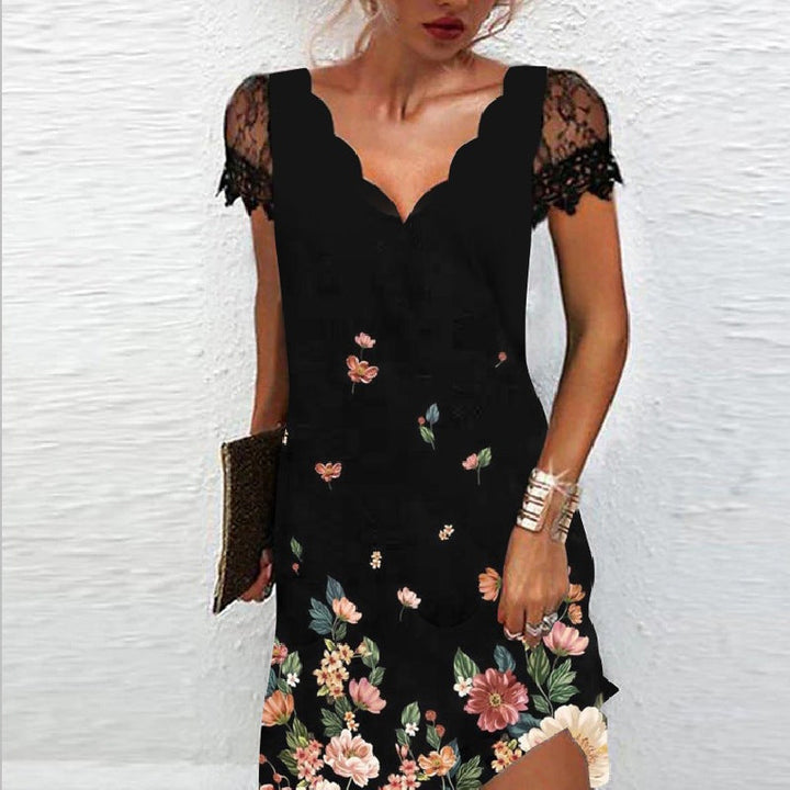 "Elegant v-ringad spetsklänning med blommönster, kort ärm och mjuk bomullsblandning för vår-look, kvinnor"