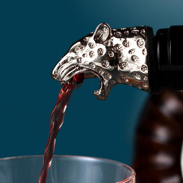 "Elegant vinpropp i rostfritt stål och silikon, djurinspirerade designalternativ, perfekt för att bevara smak och stil."