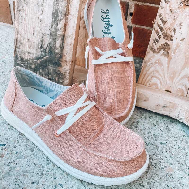 "Eleganta dam sneakers i grå canvas med minnesskum, rund tå och medelhög klack, perfekt för stil och komfort."