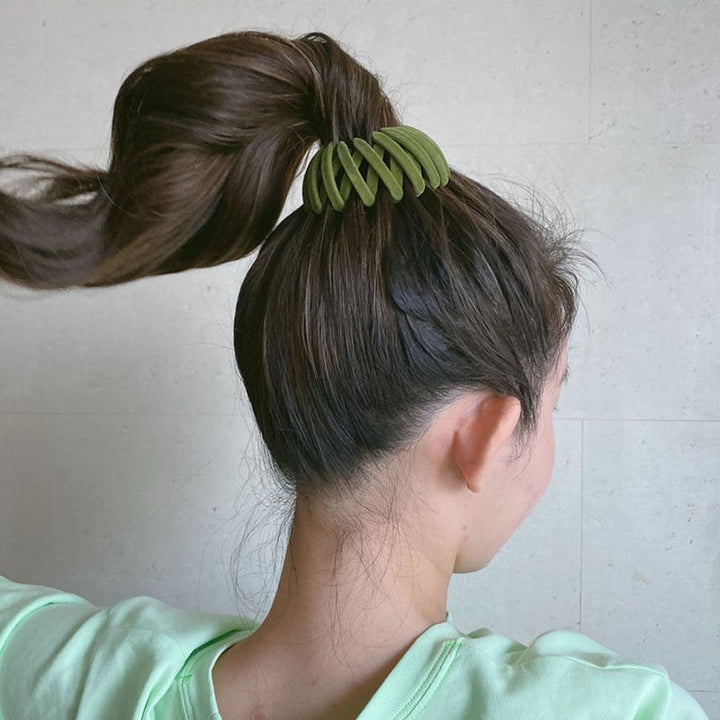 "Eleganta hårnålar dam i olika färger för snabb styling, perfekt för varje tillfälle, visat i dammrosa nyans."