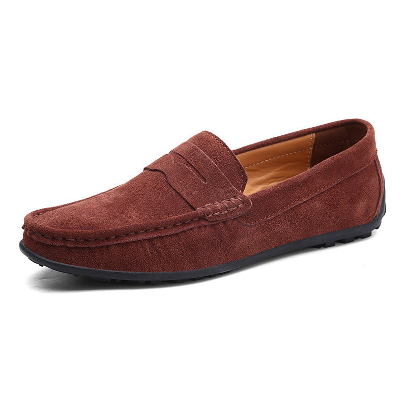 Slitstark sula på bekväma herr loafers, designad för bra grepp och komfort året runt.