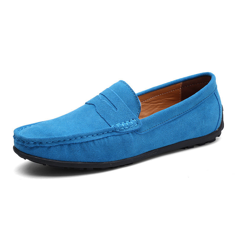 Ett par eleganta herr loafers, redo för att ge komfort och stil till din vardag.