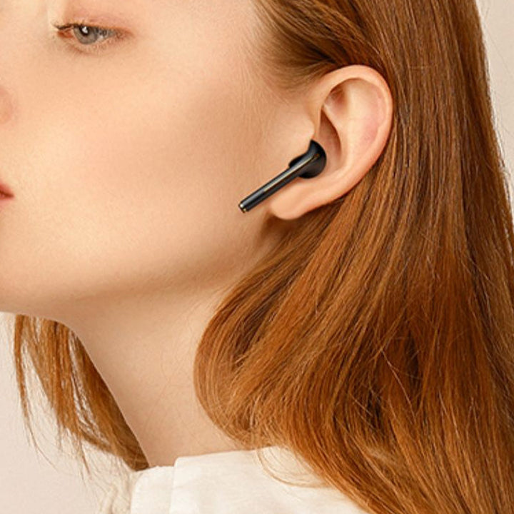 "Eleganta in-ear trådlösa Bluetooth-hörlurar i olika färger, med högkvalitativt ljud och bekväm passform för musikälskare."