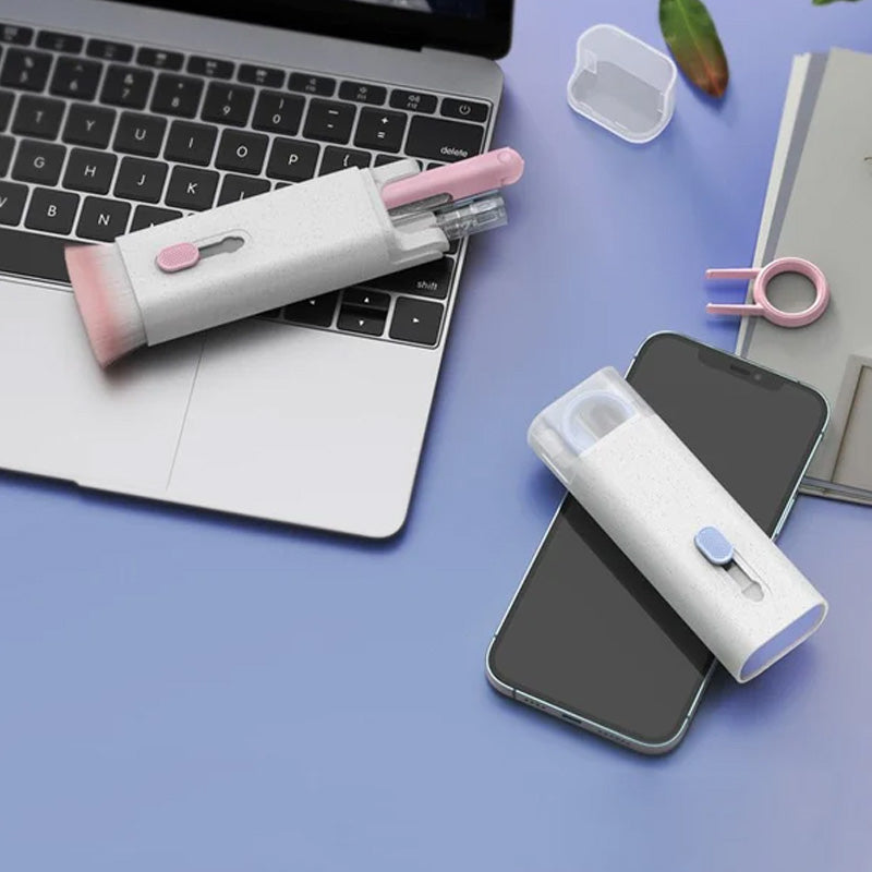 "Elektronikrengöringssats 7-i-1 i rosa och blå, med borstar och tillbehör för enkel teknologi- och gadgetrengöring."