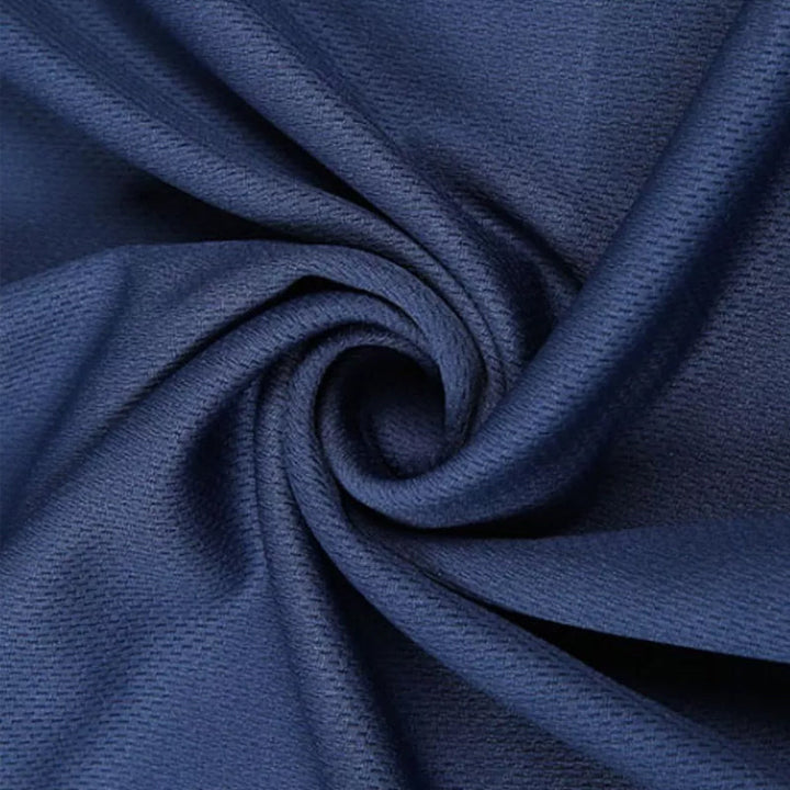 "Enfärgade monogram herr sportshorts i bomull, modern design med eleganta detaljer, idealiska för träning och vardag."