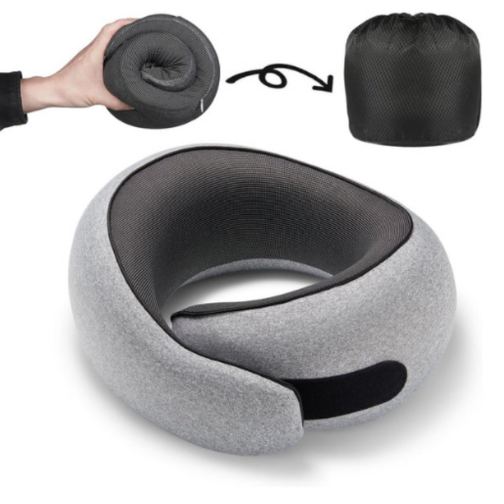 Ergonomisk nackkudde i memory foam för optimal komfort under flygresan, tågresan eller bilresan.