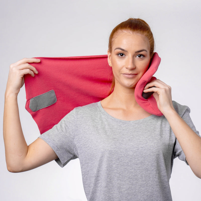 Ergonomisk resekudde för kvinnor med memory foam nackstöd. Bärbar och bekväm för alla typer av resor.