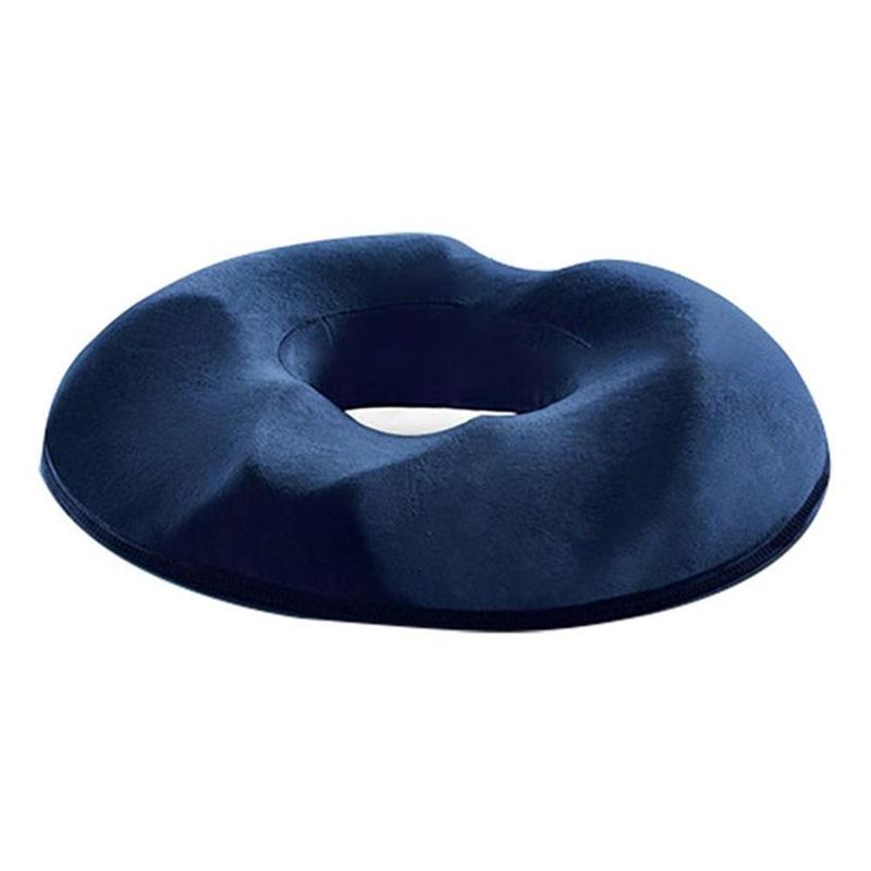 Minnesskumkudde designad för ergonomisk sittposition. Förebygger ryggont och ökar sittkomforten.