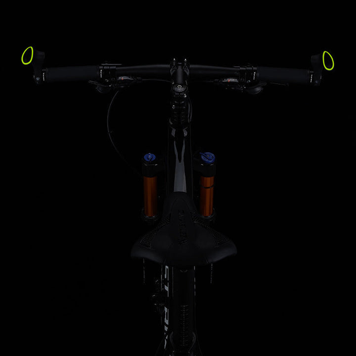 "Ergonomiska svarta cykelhandtag med säker O-form, perfekt för smärtfri cykling och enkel montering."