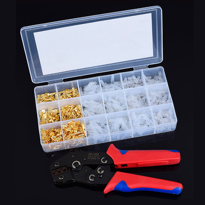 "Ergonomiskt krimpverktygssats för män, robust högkvalitativt stål, inkluderar 450 trådanslutningar och ändhylsor."