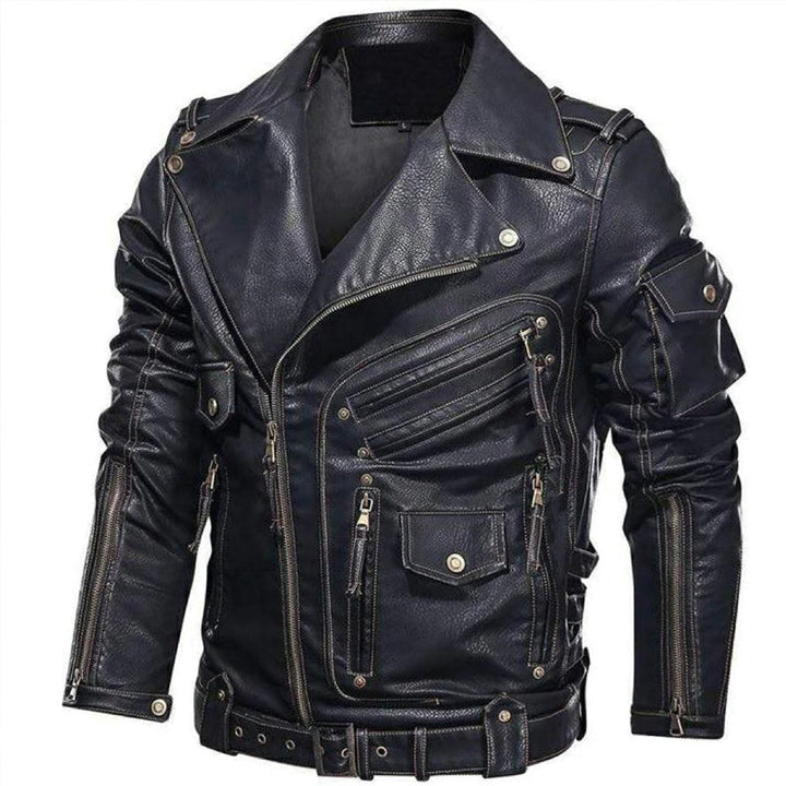 "Exklusiv herr vintage PU-skinnjacka framifrån, med lappkrage och modern stil. Perfekt för modeentusiaster."