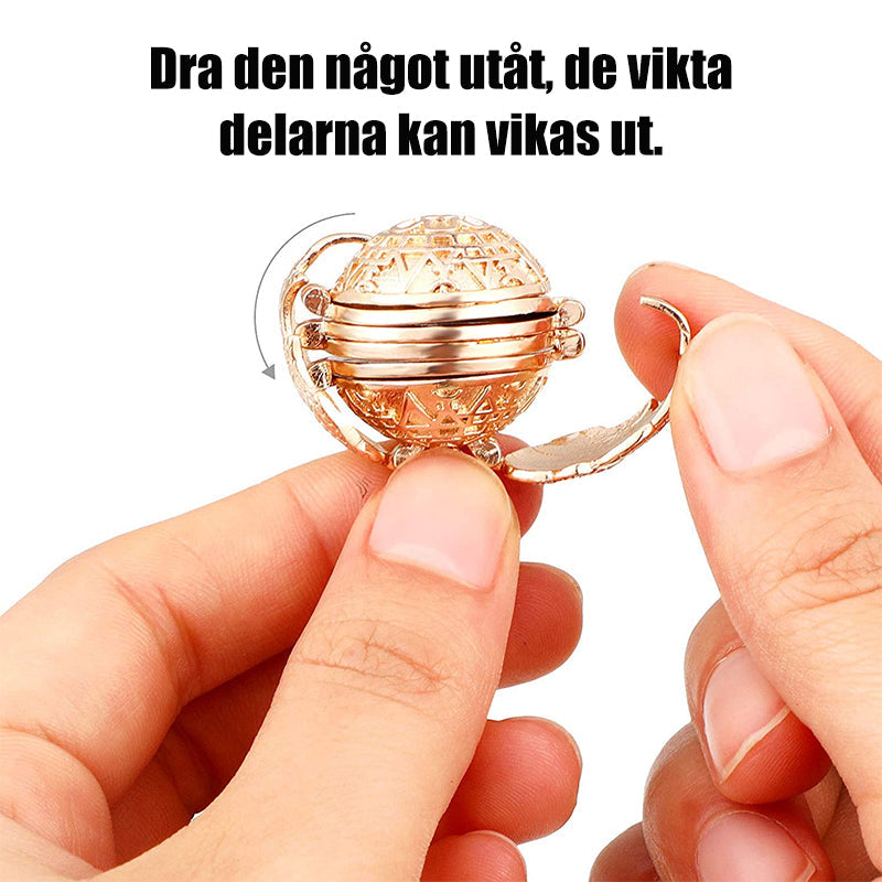 "Expanderande fotolås i metall med elegant design, justerbar kedja och plats för 4 foton, i antiksilver, guld, roséguld."