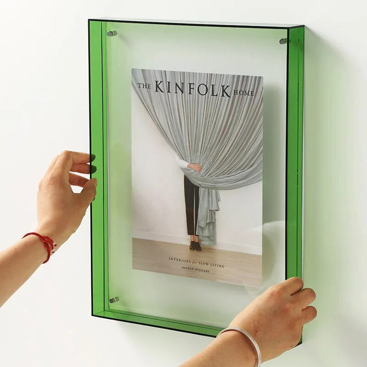 Livfull akrylram för foton. Visa upp bilder i ditt hem med modern design.