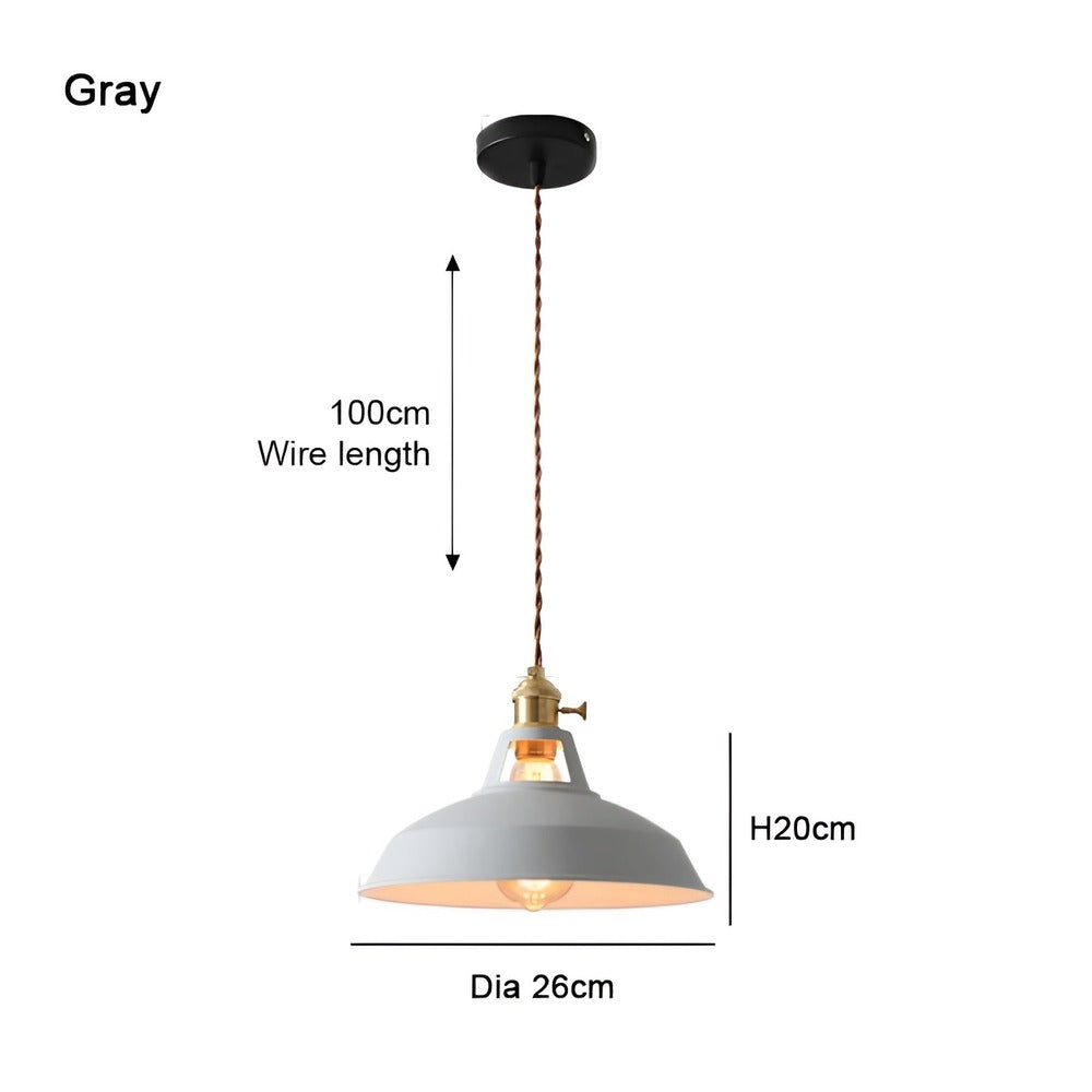 Funktionell industriell LED taklampa, färgglad, sprider ljus i hemmet.