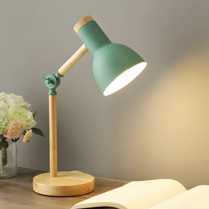 Justerbar Macaron LED-bordslampa i trä, en modern och färgglad designlampa.