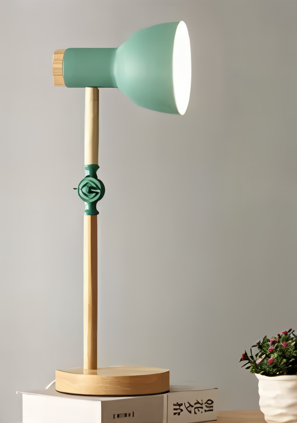 Färgglad LED-bordslampa macaron design, justerbar träfot för modern inredning.