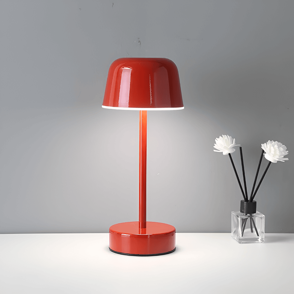 Dimbar trådlös bordslampa. Färgglad retro LED-lampa, perfekt för mysig heminredning, modern stil.