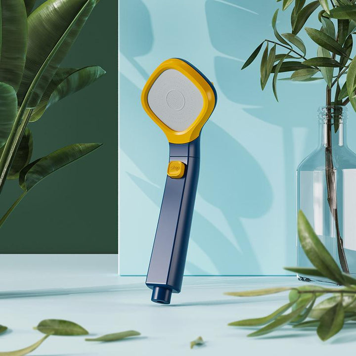 "Färgfullt högtrycks duschmunstycke med justerbart vattentryck och sex moderna färgval för stilren duschupplevelse."