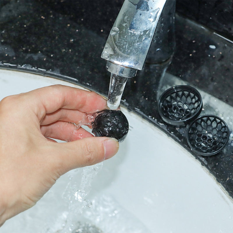 "Färgglad rengöringsboll för väskor, klibbig yta för effektiv smutshantering, perfekt för handväskor och ryggsäckar."