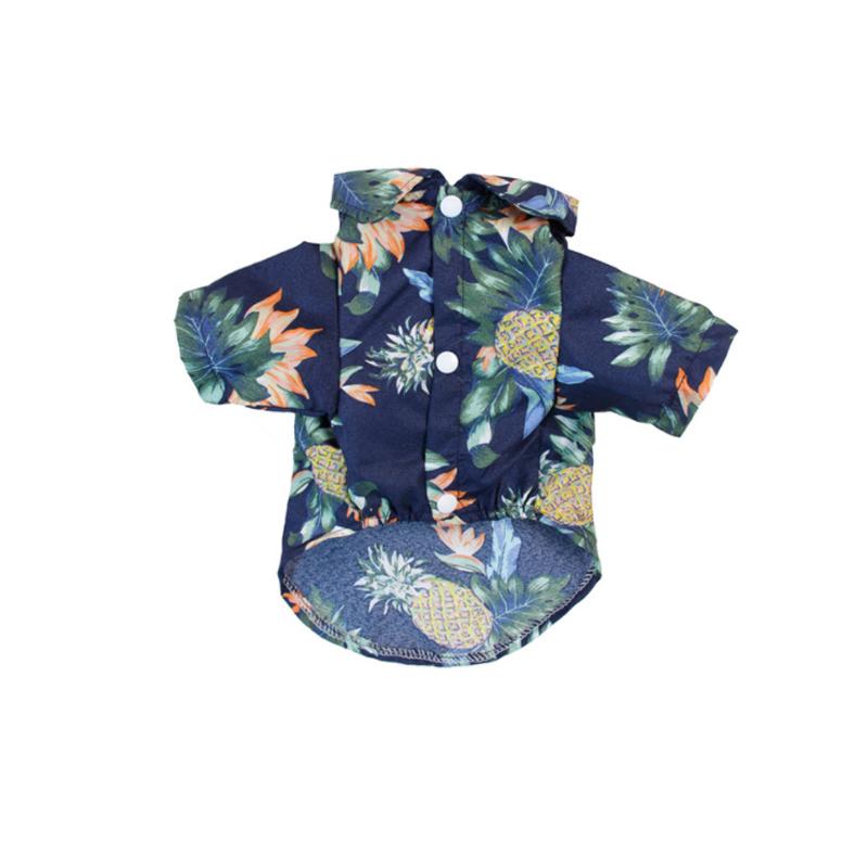 "Färgglad sommar Hawaiian t-shirt för husdjur i lätt polyester, blommönster för stil och komfort vid alla tillfällen."