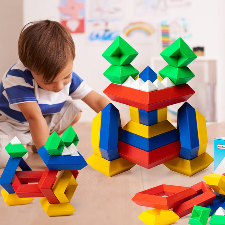 Färgglada pyramide stapelblock i ABS-plast för barn, främjar kreativitet och finmotorik, säkra med rundade hörn.