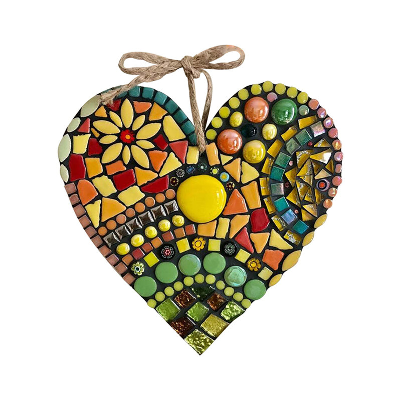 "Färgglatt mosaikhjärta för trädgård, handgjord dekor med glittrande mosaikbitar, mångfärgad och elegant för inomhus/utomhus.