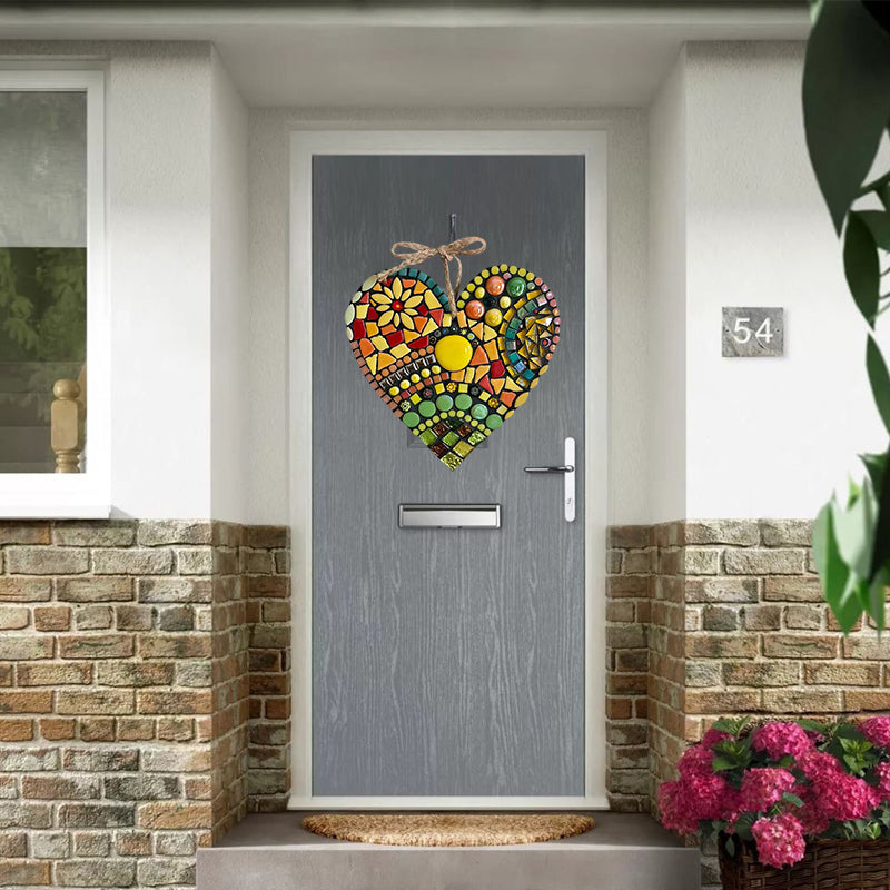 "Färgglatt mosaikhjärta för trädgård, handgjord dekor med glittrande mosaikbitar, mångfärgad och elegant för inomhus/utomhus.