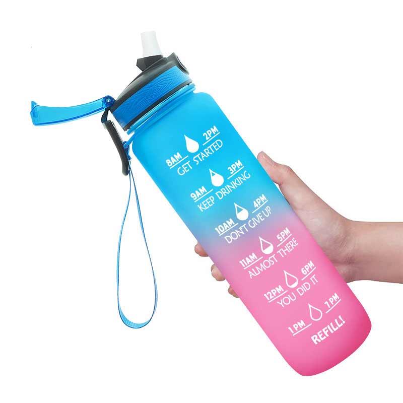 "Färggradient vattenflaska i BPA-fri Tritan, perfekt för utomhusbruk, 1000 ml, elegant och hållbar med modern design."