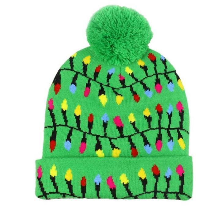 "Festlig jul LED mössa i akryl med flerfärgade ljus, julgransmönster och pepparkaksgubbar för unisex bruk."