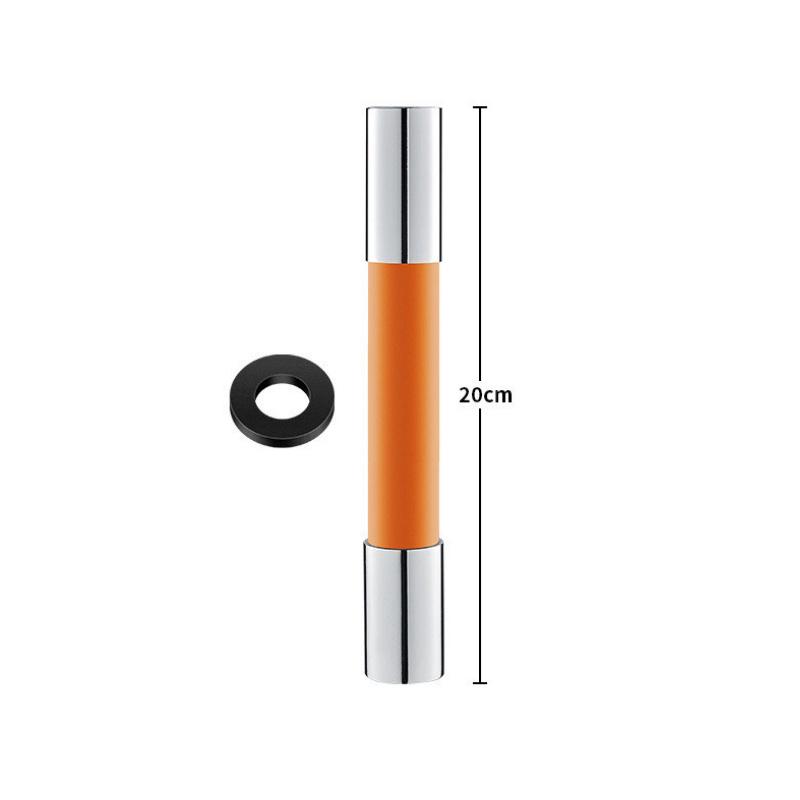 "Flexibelt svart/orange silikonförlängningsrör för kök, justerbart och universellt, passar de flesta kranar."
