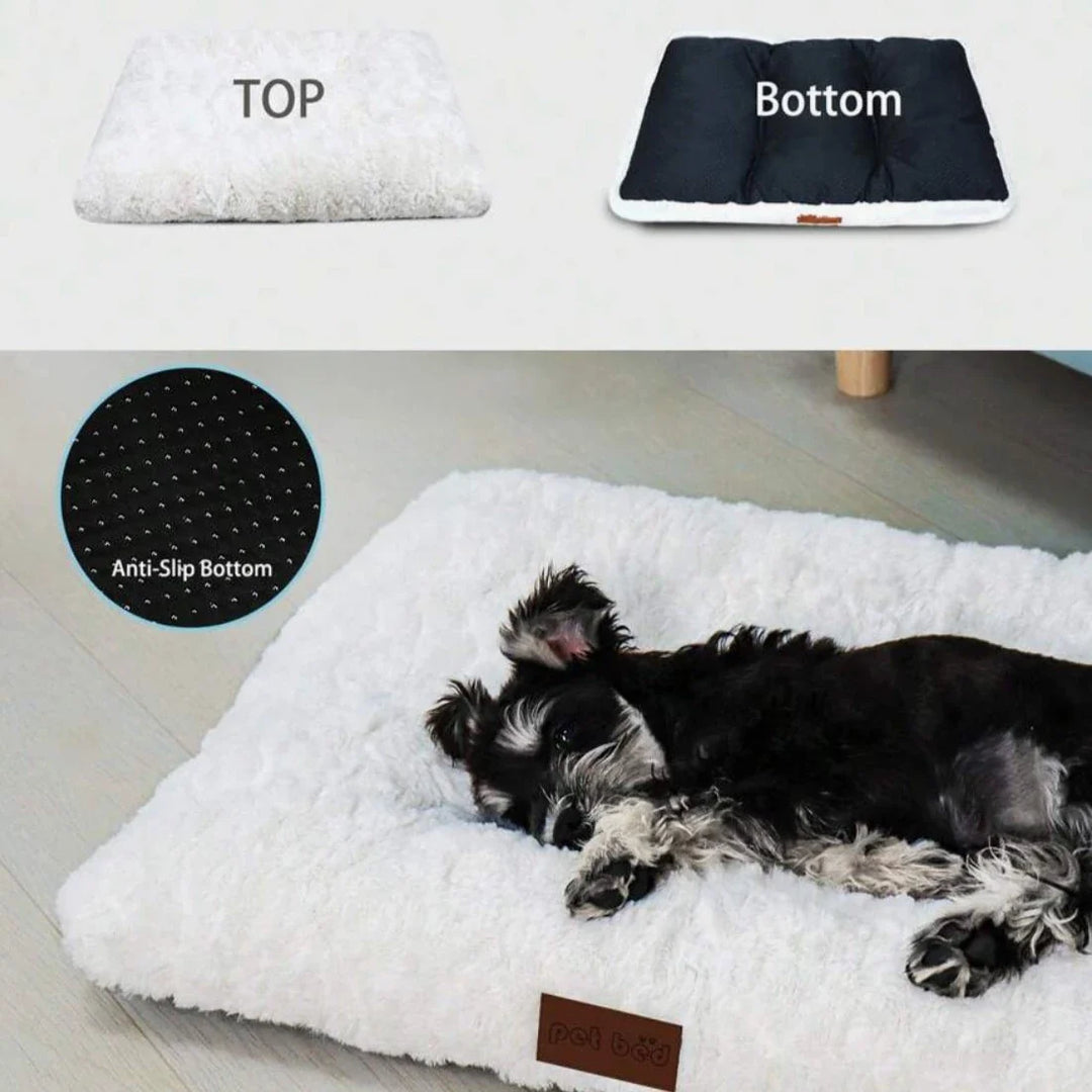 CozyCloud fluffig djurbädd, supermjuk säng som ger mysig komfort för både hund och katt.