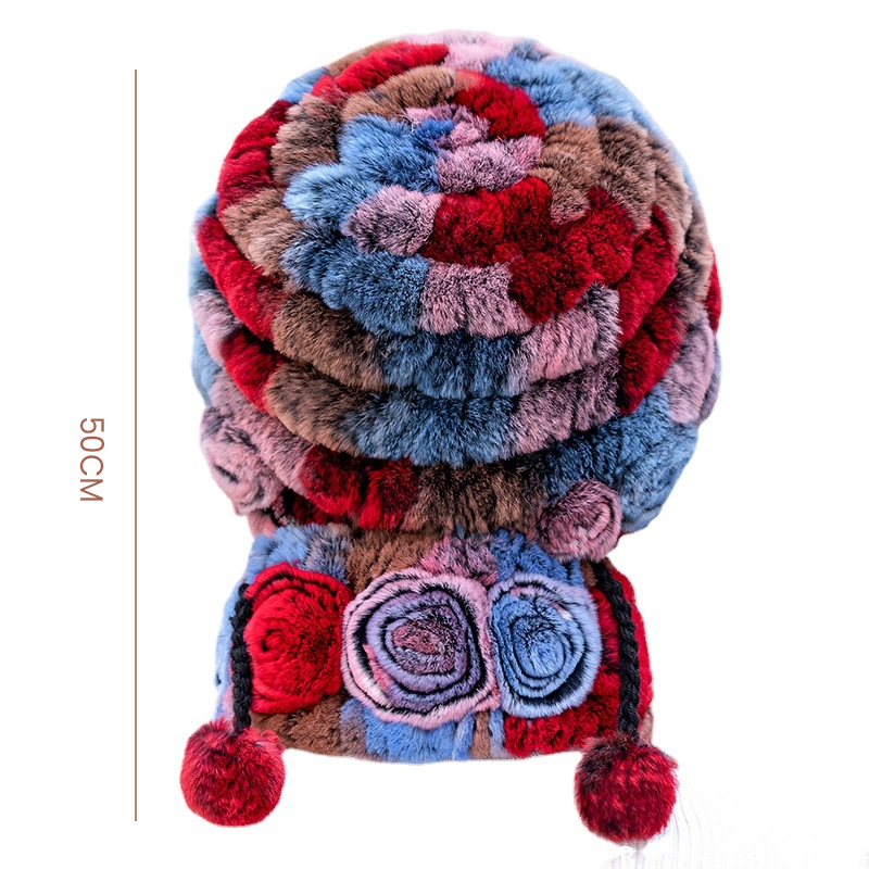 "Fluffig dam fuskpälsmössa i olika färger för varm vinterkomfort och stil, women's accessories."