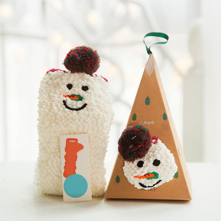 "Fluffiga julstrumpor i korallfleece, 4-pack, varma och mysiga, idealiska för vintern. Accessoar för tjejer och damer."