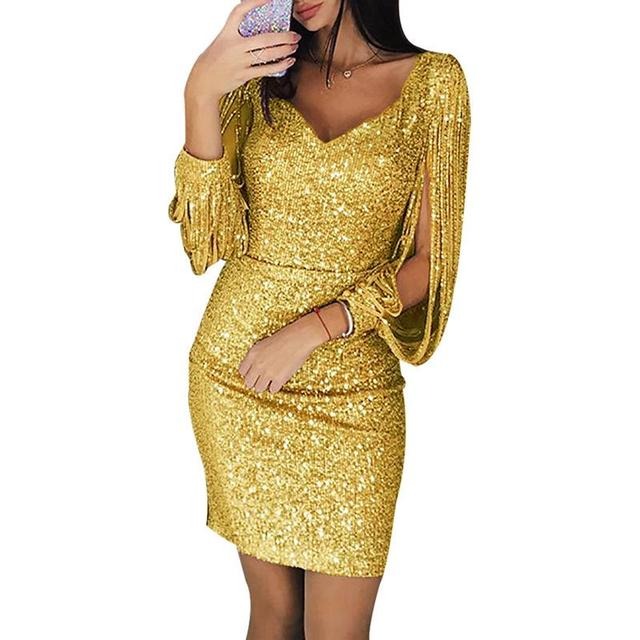 Aftonklänning med V-ringning och helfodrad paljettdekoration, perfekt för en glamorös look.