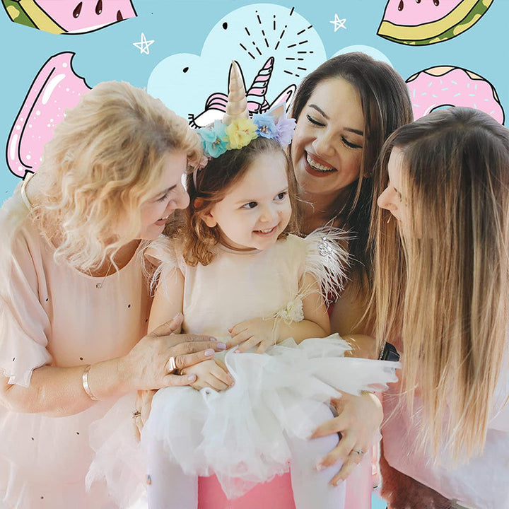 "Glittrande enhörningshalsband och örhängen för flickor med färgglada Cubic Zirconia kristaller, perfekt accessoar."