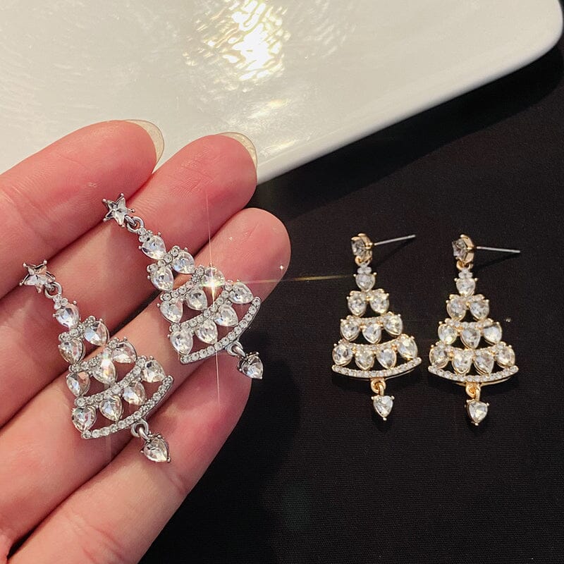 "Glittrande julgranörhängen för kvinnor i guld, silver och grönt, perfekt till festliga outfits, med hypoallergen design."