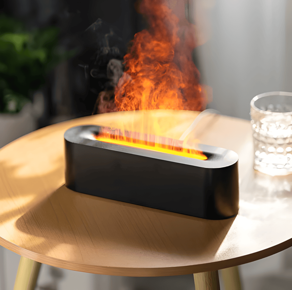 Kompakt USB-diffuser för aromaterapi med lugnande LED-ljus. Perfekt för avslappning och fräsch doft i hemmet.