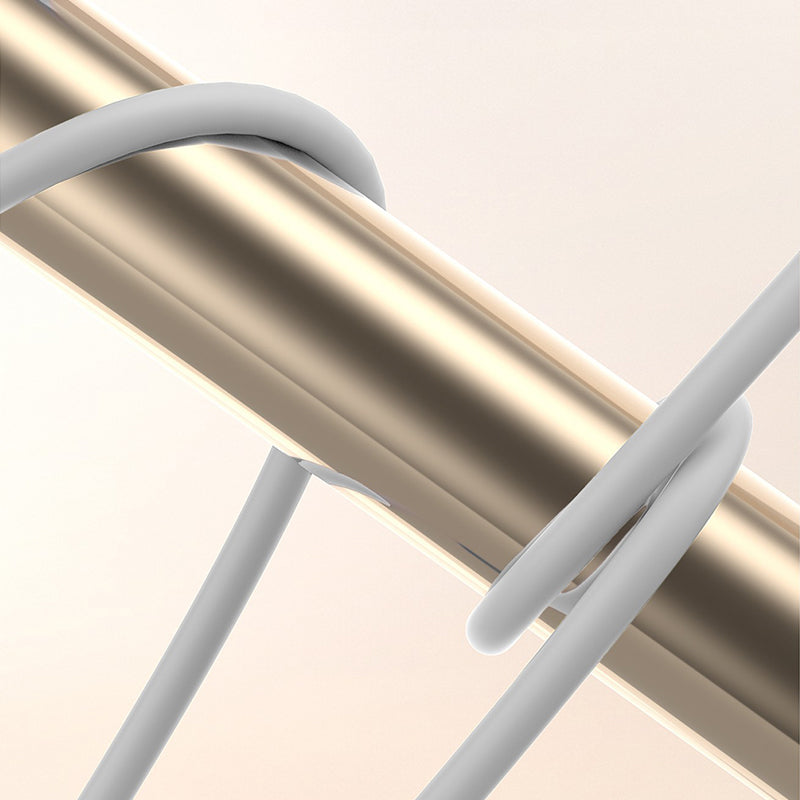 "Grå USB C-kabel 240W 4-i-1 för snabbladdning, 1.2m, silikon, med kontakter för USB A, Lightning, dubbel USB C."