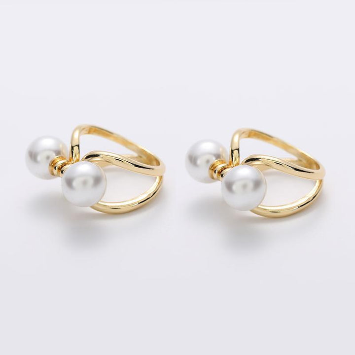 "Gyllene silkespänne med strass och pärlor, elegant accessoar för kvinnor, lyxig legering, sofistikerad stil."