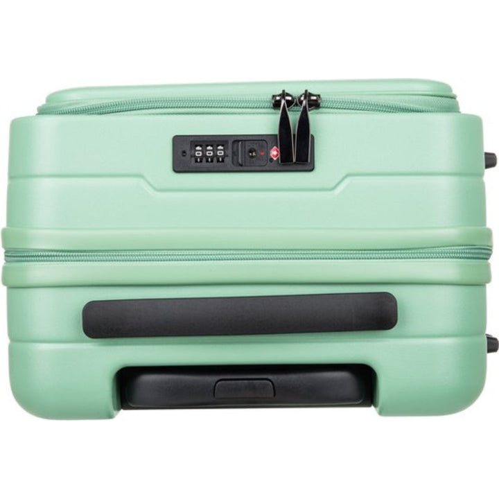 Öppen hård resväska som visar rymligt interiör och det säkra laptopfacket för smart packning.