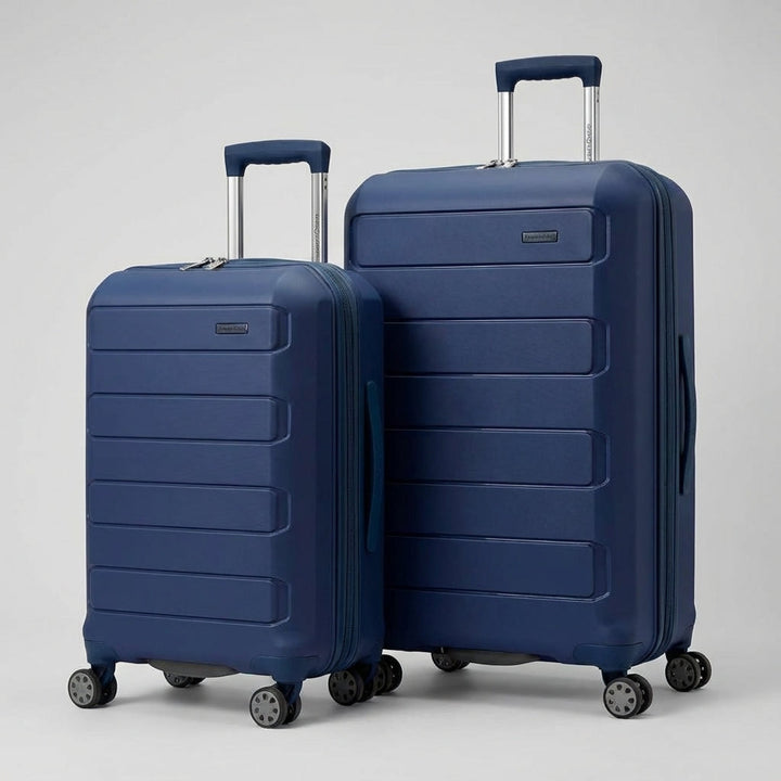 Säker resväska med hårt skal och lättrullande spinnerhjul. Skyddar ditt bagage effektivt.