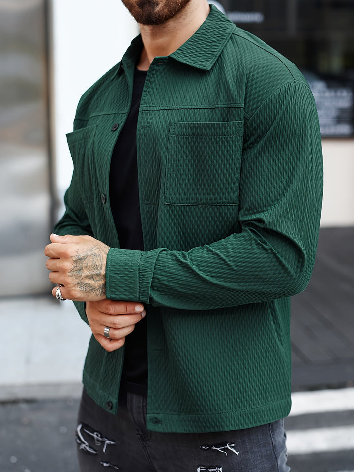 Höstlövsgrön strukturerad herrskjorta, långärmad, med tidlös design för vår- och höstmode. Elegant.