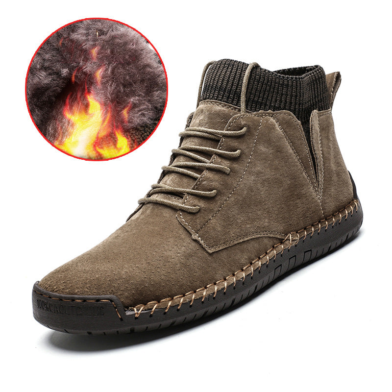 "Hållbara handsydda mid-top sneakers för män i slitstarkt material och urban stil, perfekta för alla tillfällen."