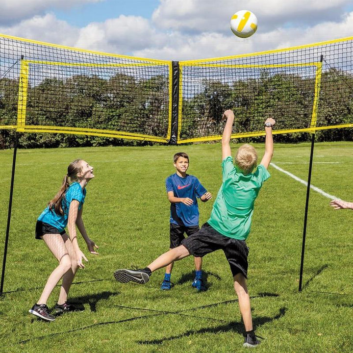"Hållbart svart PE-volleyballnät för utomhuslek med knytdesign, förstärkt kanvaskant, perfekt för sand och gräs."