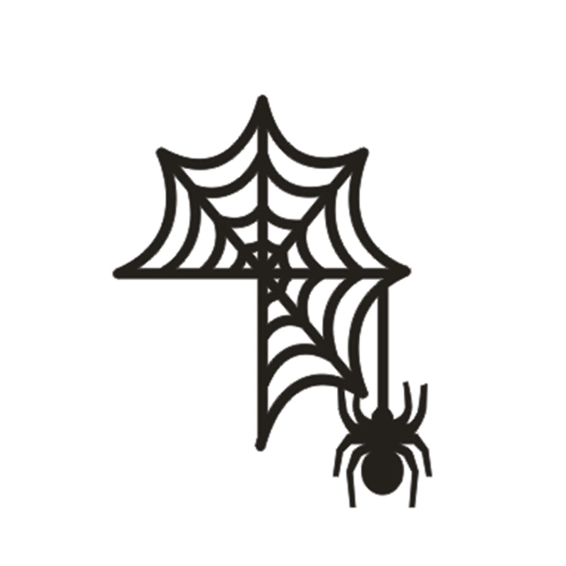 "Halloween dörrkarmdekoration av trä med häxa och spindelnät, perfekt för festlig och skrämmande heminredning."