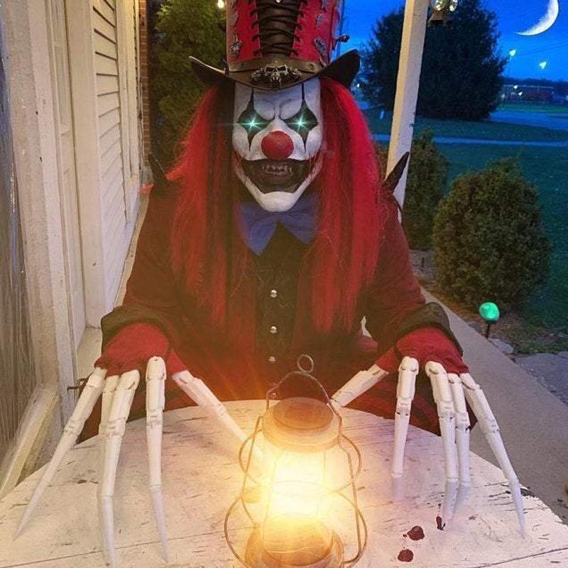 "Halloweenledade fingrar: realistiska, detaljerade fingrar med långa naglar, perfekt som kuslig dekoration eller kostymtillbe