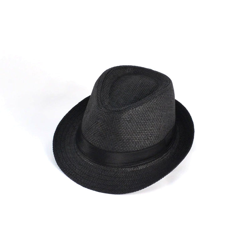 "Handgjord panama solhatt för män i beige, med elegant flätad design och brett brätte för optimalt solskydd på sommaren."