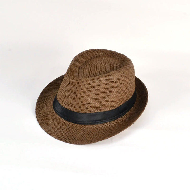 "Handgjord panama solhatt för män i beige, med elegant flätad design och brett brätte för optimalt solskydd på sommaren."