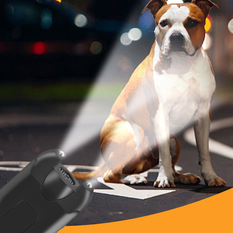 "Handhållen svart ultraljudsavskräckare för djur, kompakt design med LED-ficklampa, idealisk för att avskräcka oönskade djur.